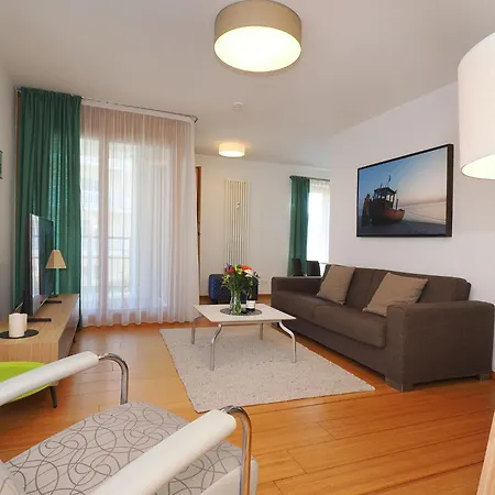 Kaiservillen - Mit 1 Schlafzimmer Und Balkon D112 * Heringsdorf (Usedom)